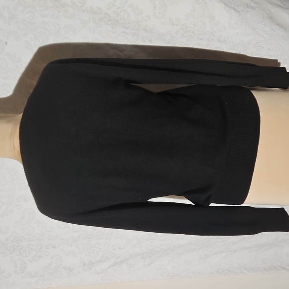 Vintage Cashmere Sweater In Black - Picture 5 of 9